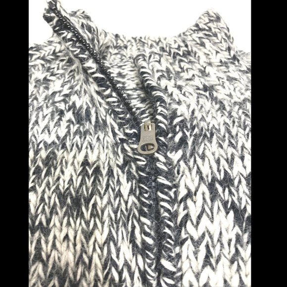 Beautiful French black & white wool zip sweater - Picture 5 of 6